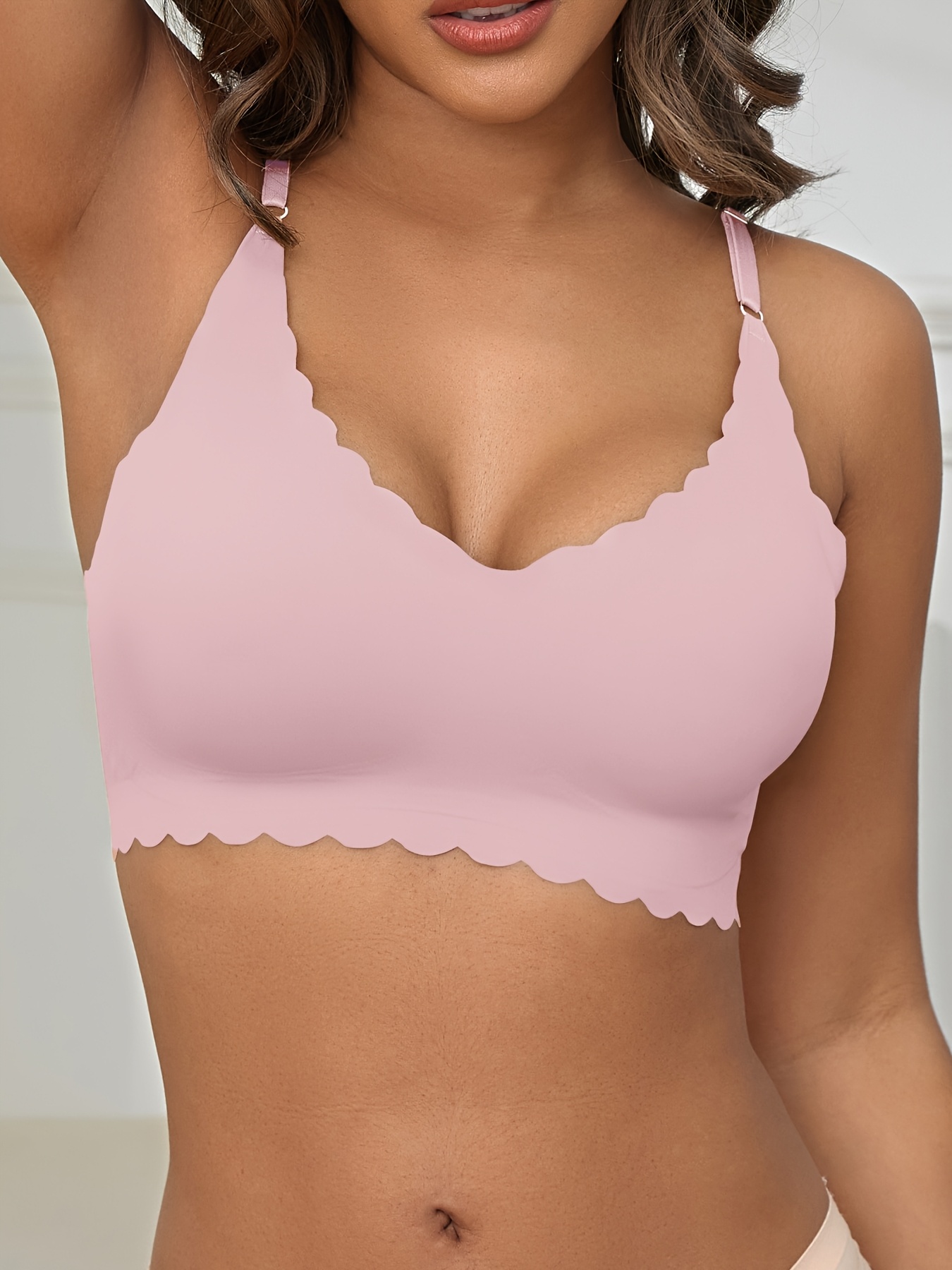 Plus size, seamless, no underwire, comfortable fit, high elasticity