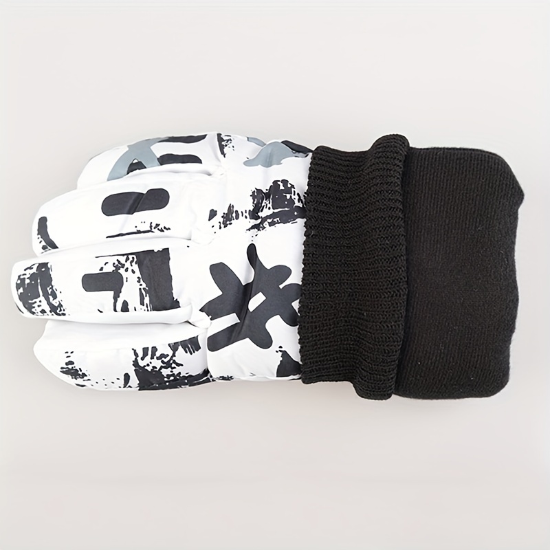 Winter Men'S Thermal, Thick, And Non-Slip Gloves for Cycling And Outdoor Activities, Featuring White Graffiti Design for Skiing And Biking.