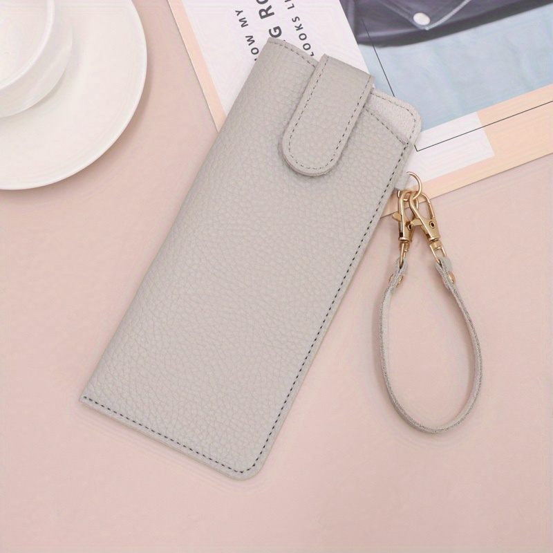 TEMU Un sac de rangement pour lunettes de style japonais, en PU, parfait pour les vacances. Il est portable et accroché à un sac, idéal pour ranger