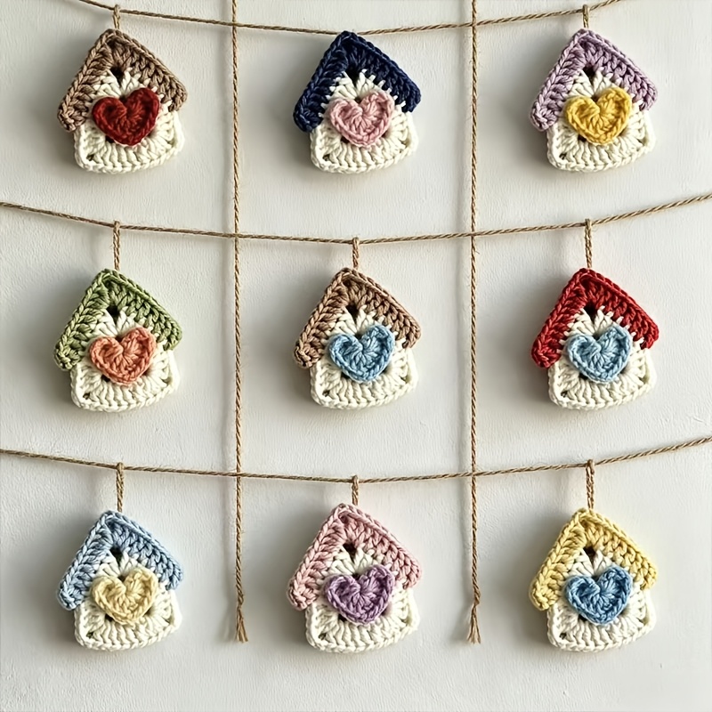 TEMU Lot de 9 mini maisons en laine crochetées à , matériel de bricolage, utilisé pour des couronnes de décoration murale, des pendentifs porte-clés,