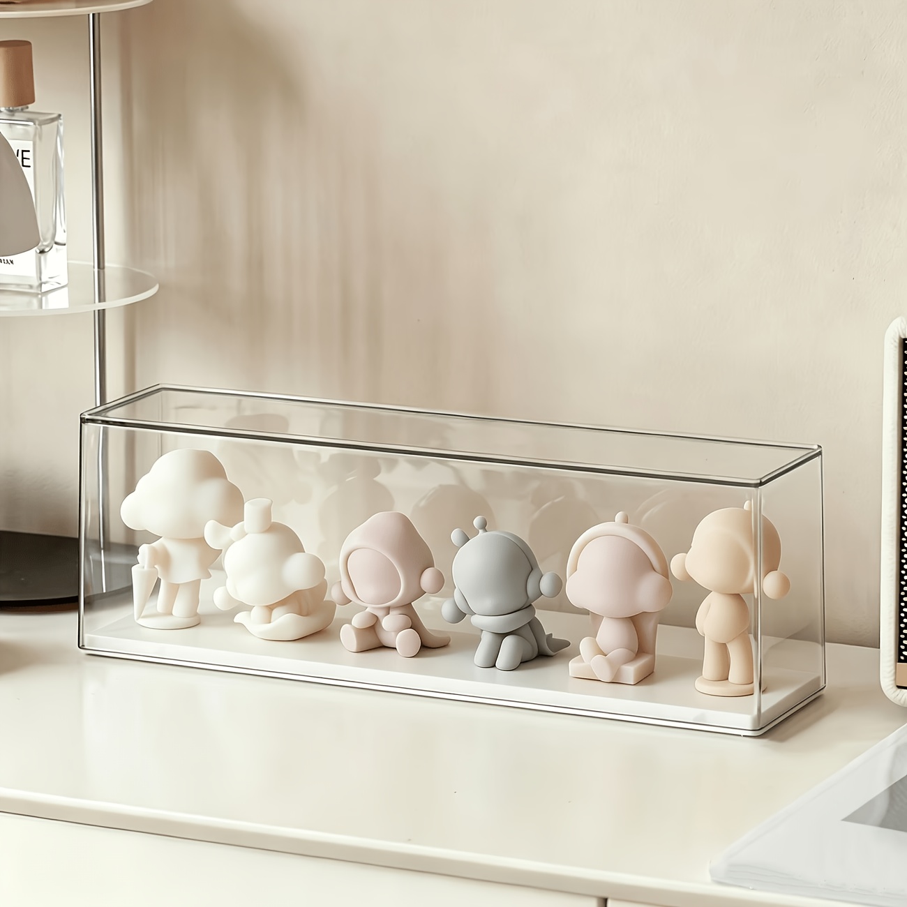 TEMU 1pc Figure Display Stand, Acrylic Storage Box, Transparent Display Case, Dust-proof Figurine Stand, Can Store Blind Boxes, Figures, Dolls,