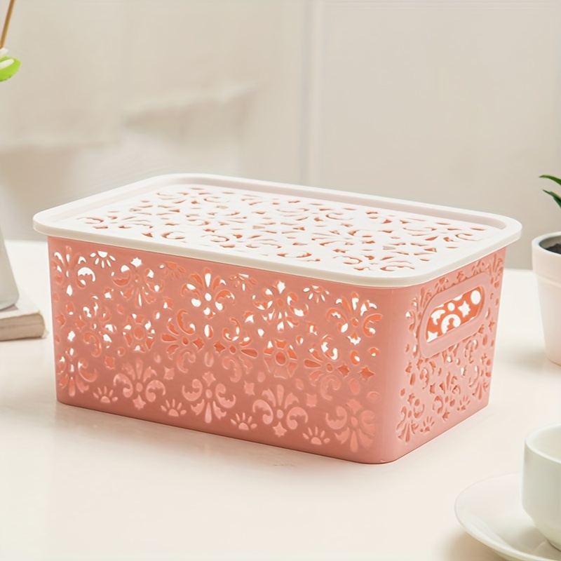 

1pc Decorative Plastic Storage Bin With Lid, Contemporary Hollow-carved Design, For Kitchen, Clothes & Household Organization, Assorted Colors