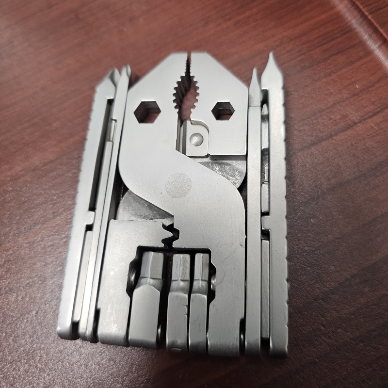 1pc heavy duty 22 in 1 stainless steel multi tool with key ring portable folding pliers screwdriver wrench hammer knife scissors opening tool Product details 6