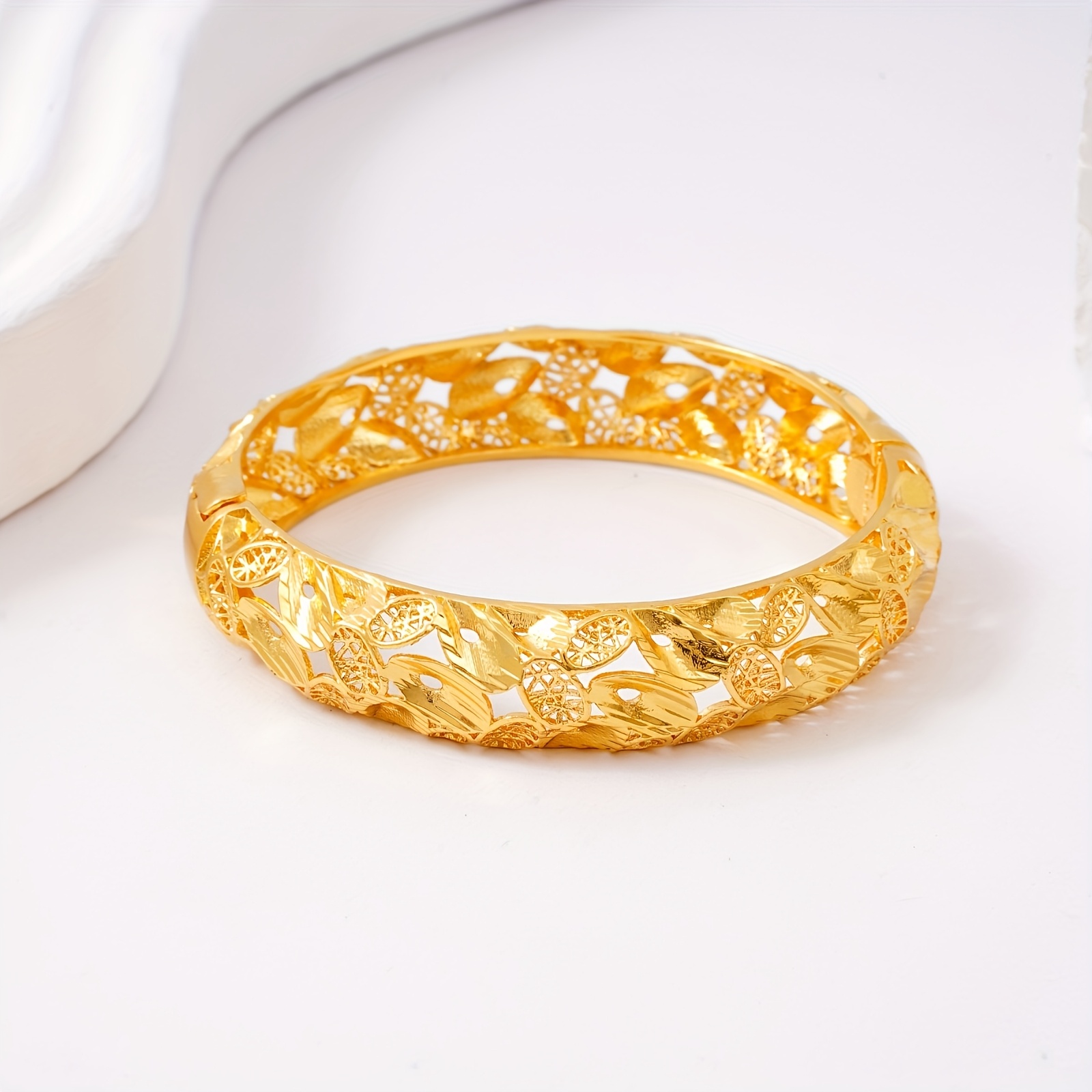 4pcs Golden Open Bangle Set, Elegant Hollow Design