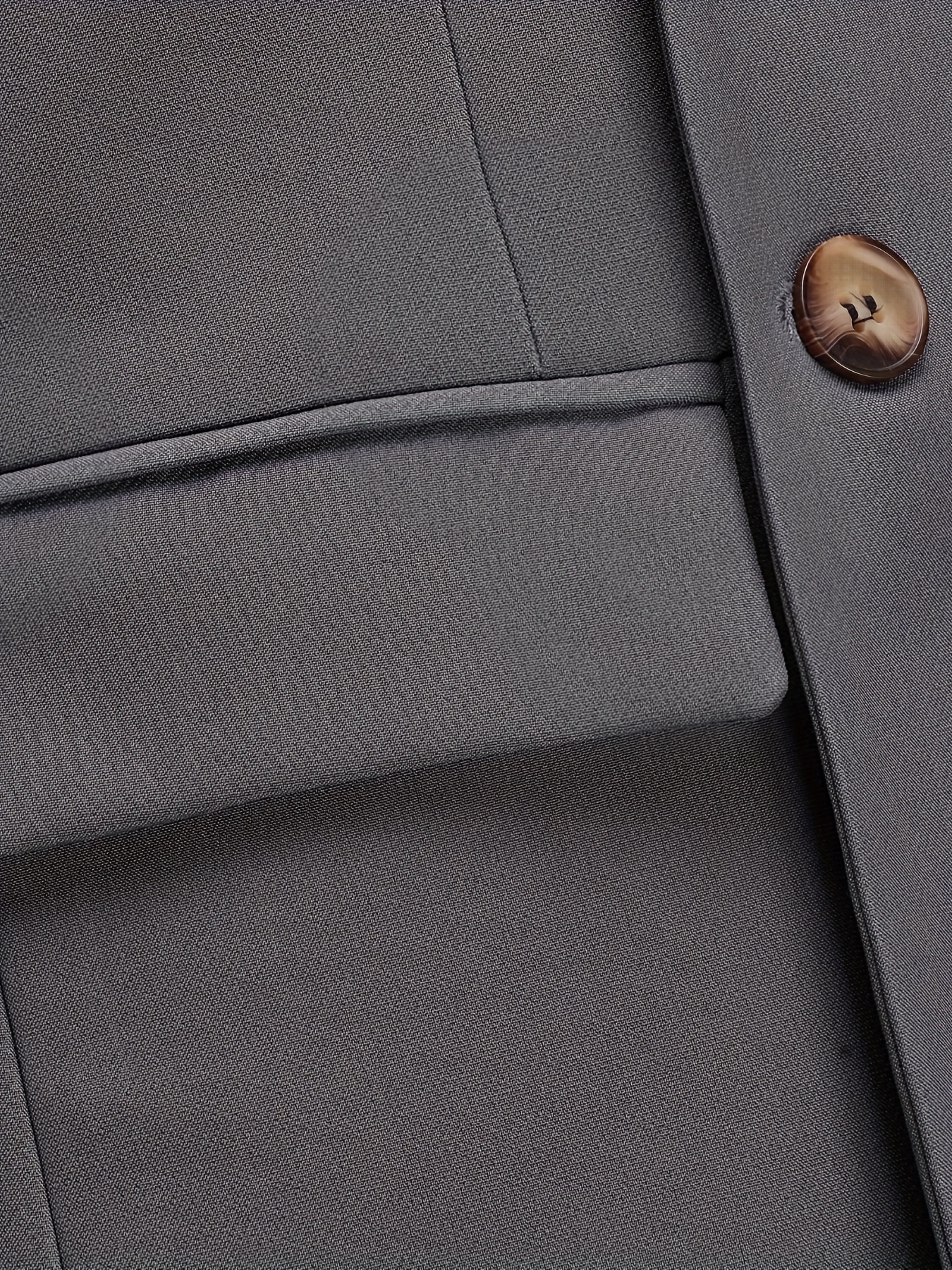 Men'S Beige Double-Breasted Suit with Peaked Lapels - Formal Business & Wedding Attire, Non-Stretch Polyester Blend, Double-Breasted Jacket with Four Buttons, Matching Pants, Wedding Attire|Classic Fit|Polyester Blend