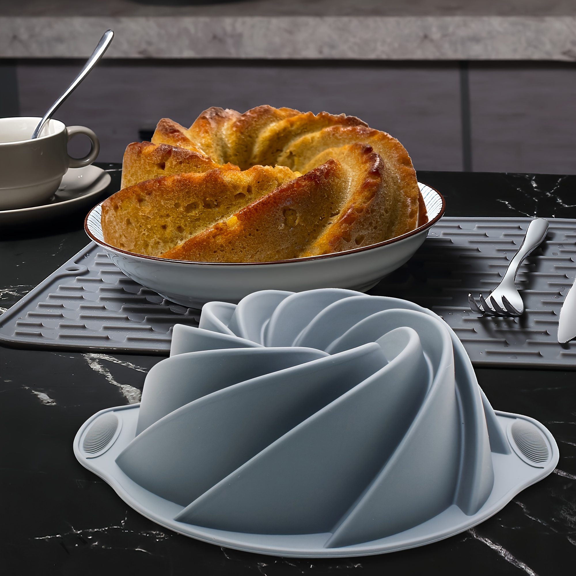 50pcs 45pcs silicone bakeware set non stick kitchen oven baking pans silicone cake molds with muffin pan   baking sheet cake pan donut pan and loaf pan with 24 pack silicone baking cups 17pcs measuring cups and spoons set Product details 1
