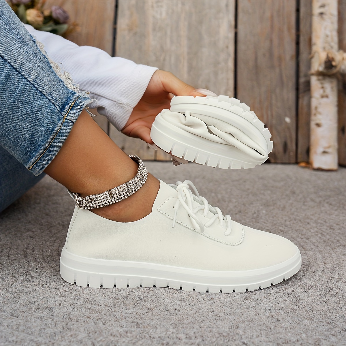 Elegant Women's Lace-Up Sneakers Versatile White, Lightweight  Comfortable Casual Shoes with Soft Sole, PU Cover, Plain Color, Flat Shoes