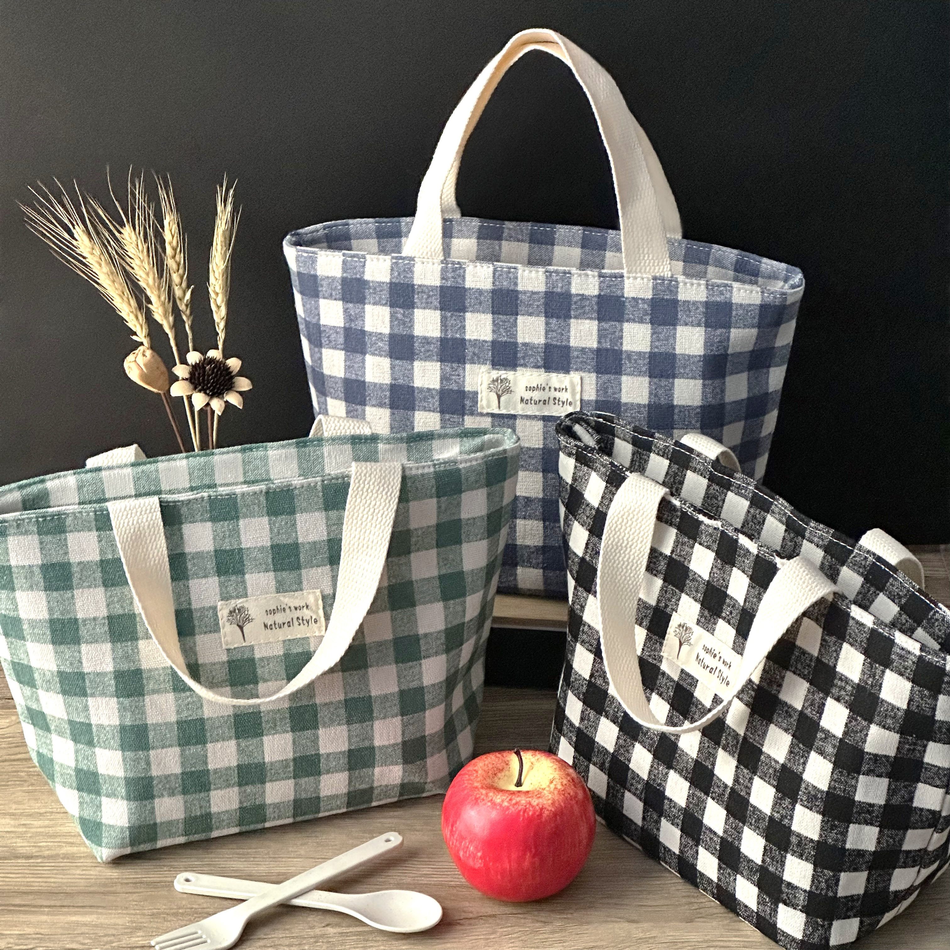 

Insulated Lunch Bag, And , In Black White, Blue White, Green White, Suitable For School Class, Home, Family, Work, Kitchen, Shopping, Travel, Picnic, Party.