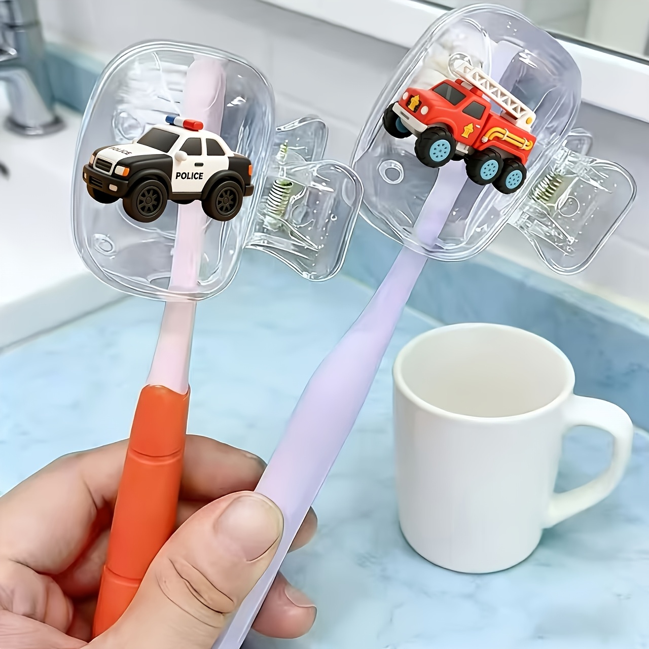 TEMU 2pcs Housse de brosse à dents en acrylique Camion de pompiers de dessin animé, de voyage pour de , Rangement de mode au design , Protecteur