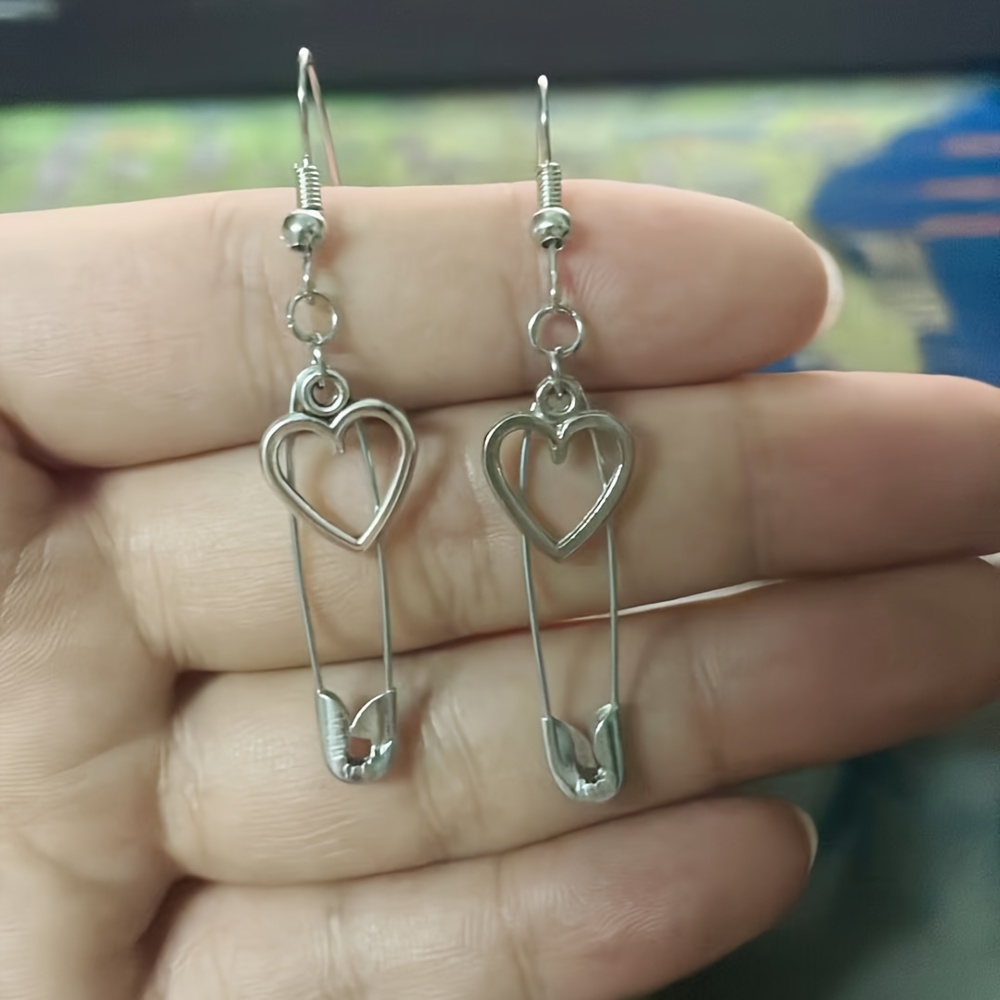 TEMU A Pair Of Heart And Safety Pin Pendant Earrings