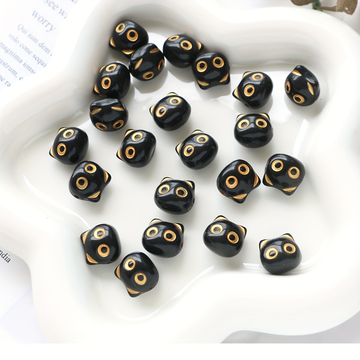 

30pcs Adorable Cat Head Acrylic Beads - , Earrings, Necklaces, Bracelets & Keychains