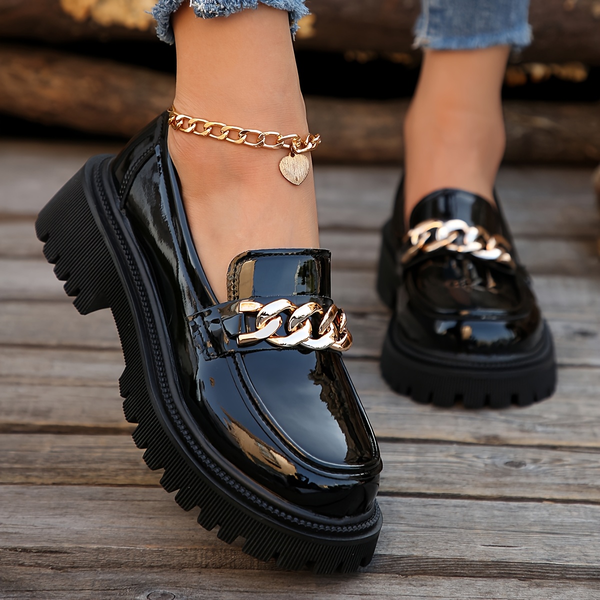 

Women' Retro Black Sole Loafers