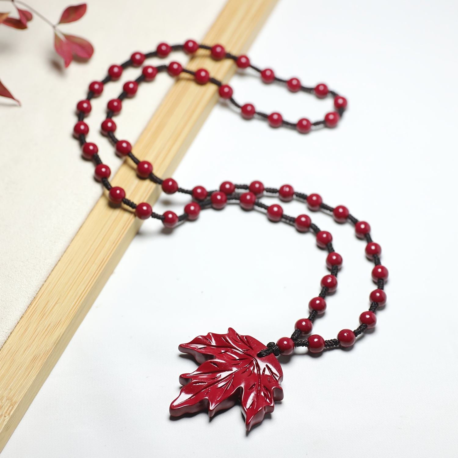 TEMU Collar artesanal con colgante de hoja de de cinnabari, ideal para , para fiestas y como regalo de