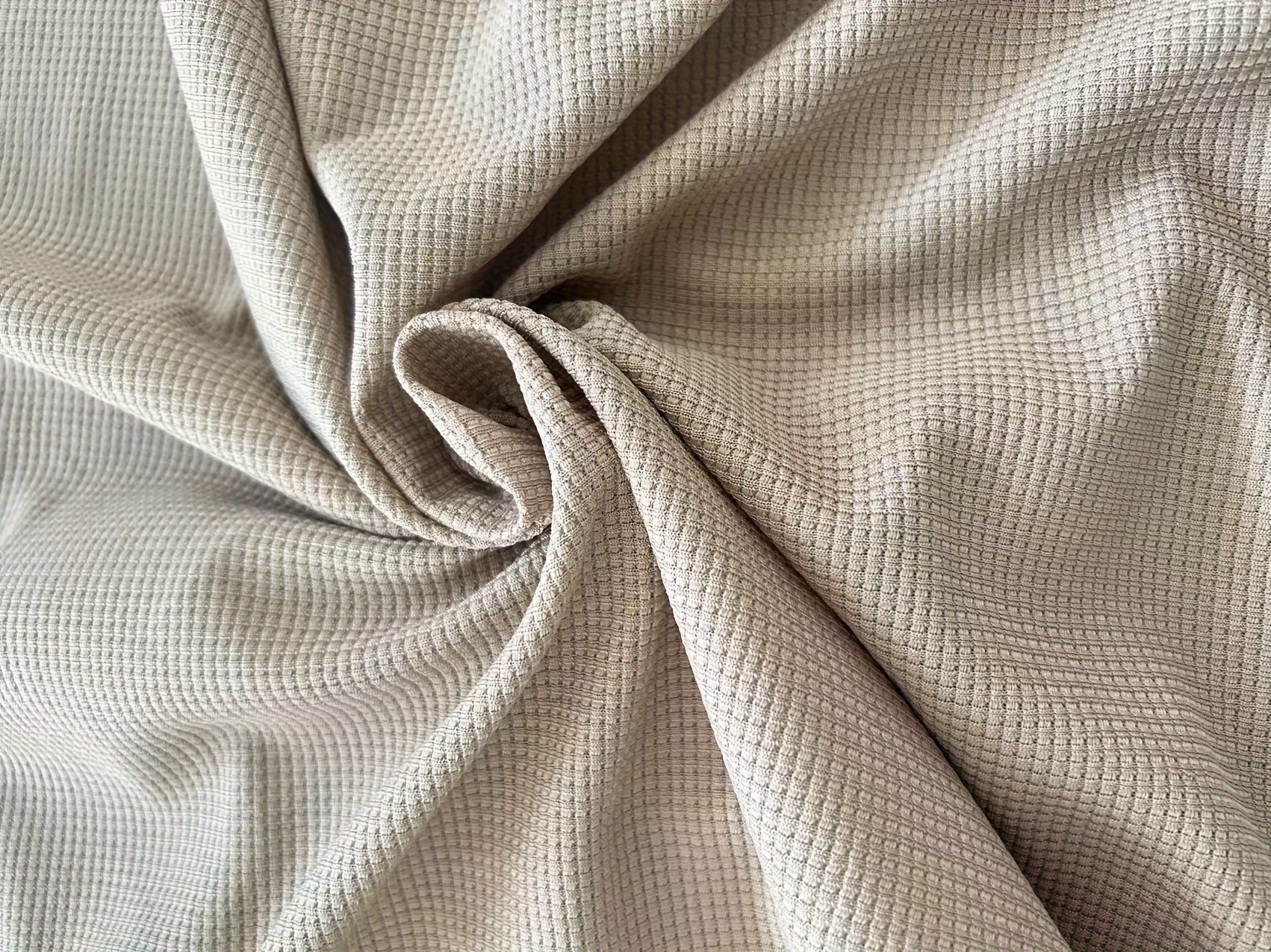 Men's waffle solid color fake two-piece design solid color round neck T-shirt, summer casual and comfortable T-shirt, daily gym exercise running Men's top