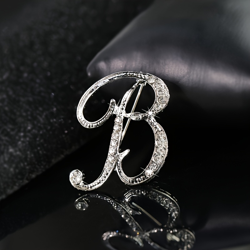 TEMU European And American Minimalist Fashion 26 Letter Brooch - Men's Suit And Lapel Alloy Fashion Additions - Suitable For Men And Couples As