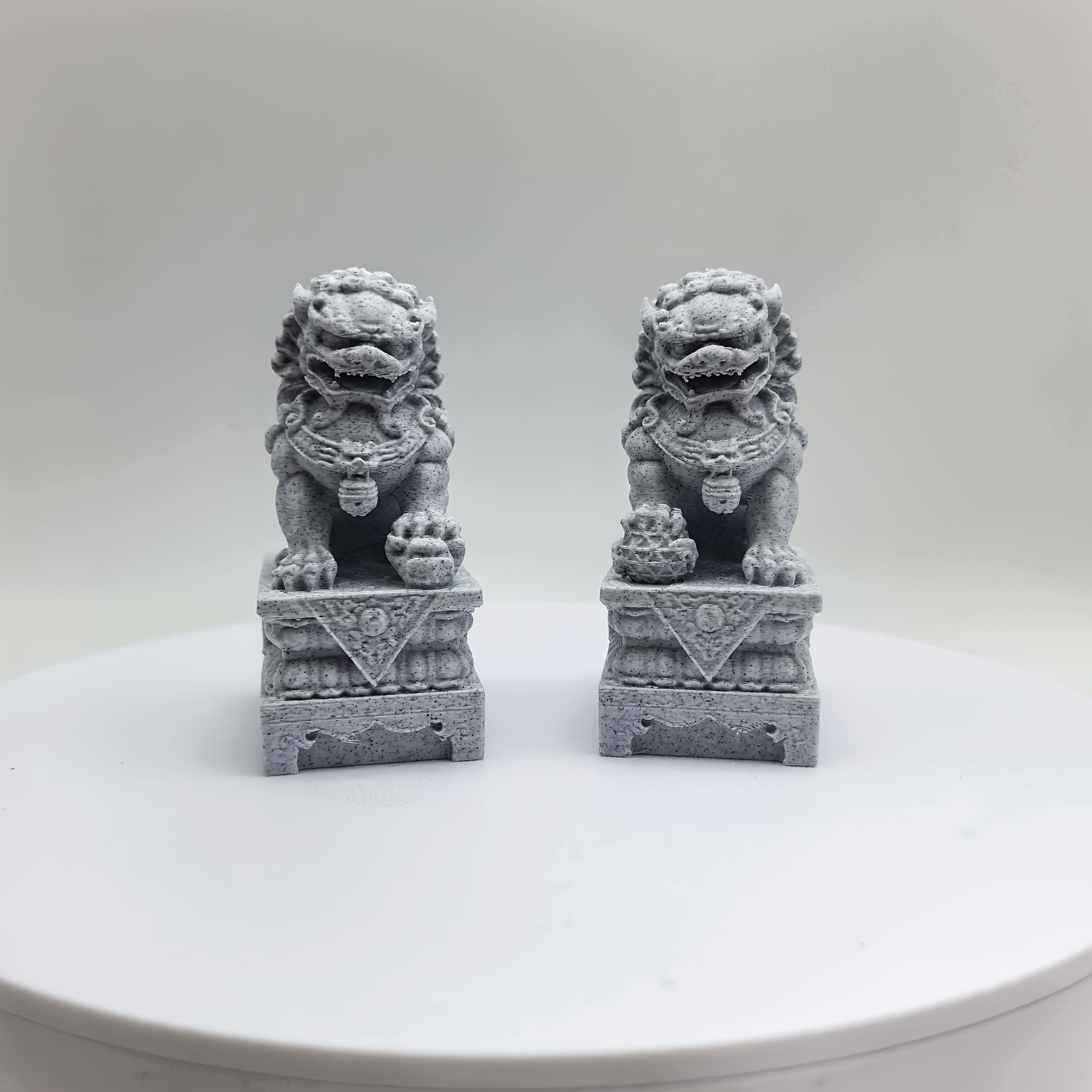 TEMU Collectible Figurines, 2 Traditional Chinese Lion Figurines. Suitable For Placement On Or In Gardens. Gifts For Christmas, New Year, And Summer.