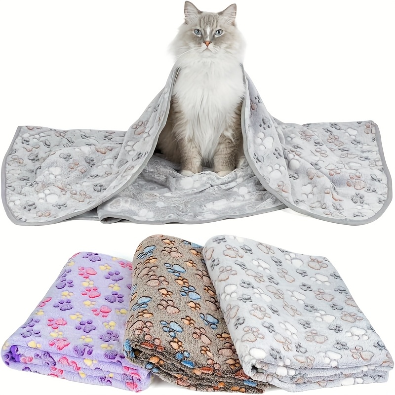 3-Pack Thickened Warm Pet Blankets with Paw Print Pattern