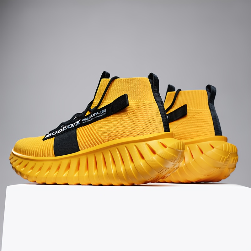 Men's Fashion Mid-Top Shoes, Men's Casual Sneakers, Breathable Mesh, Lightweight and Shock-Absorbing, Wide Elastic Band Design for a Snug Fit