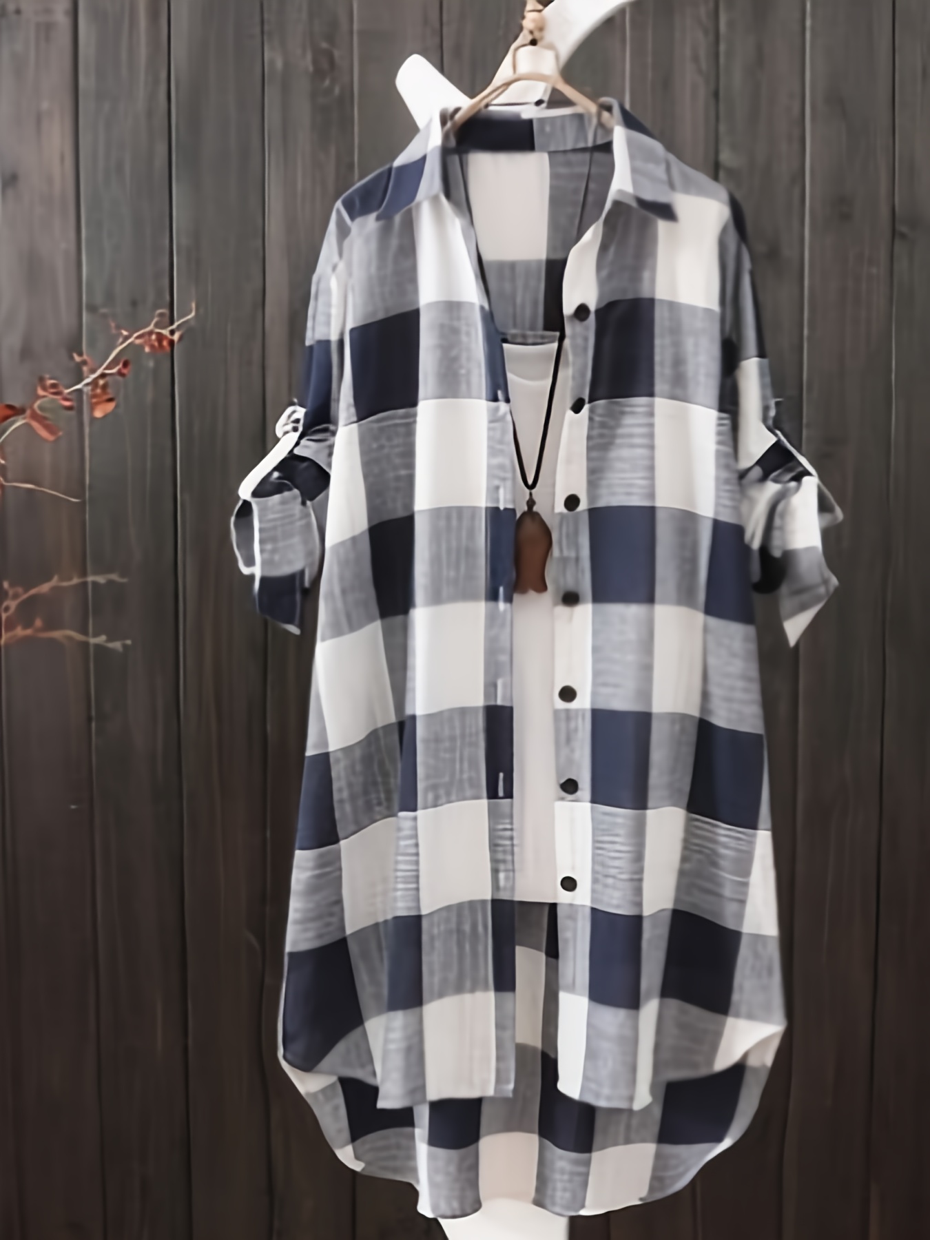Trendy Women'S Clothing: New Plaid Collar Shirts for Spring And Summer 2025, Featuring a Relaxed Fit with Long Sleeves And Straight Buttons