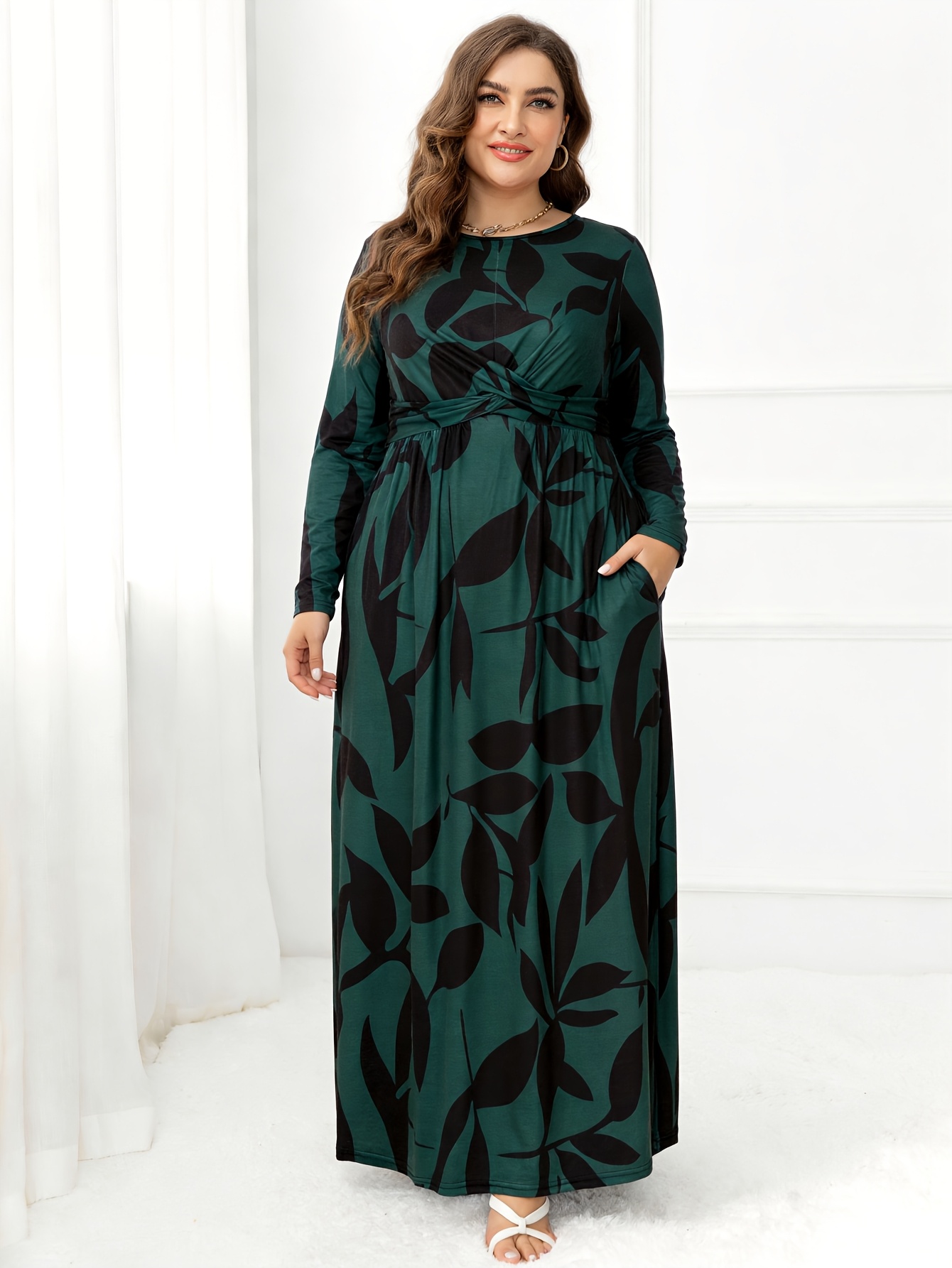 casual emerald green dress with sleeves CUPSHE Women's Round Neck Emerald Green Smocked Long Sleeve Mini Dress  Ruffled Hem Casual A Line Short Dress at Amazon Women's Clothing store