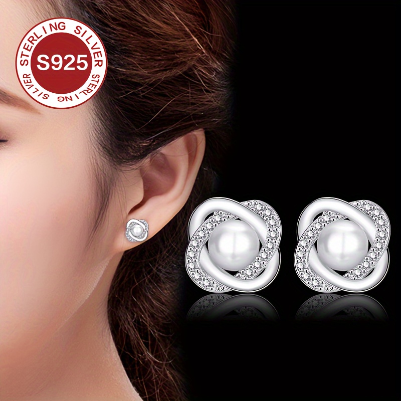 

925 Hypoallergenic Earrings With A High-end And Sense Of Luxury, Perfect For Valentine's Day And Day Gifts For Ladies. Comes In An Anti-oxidation Storage Gift Box, 3g.