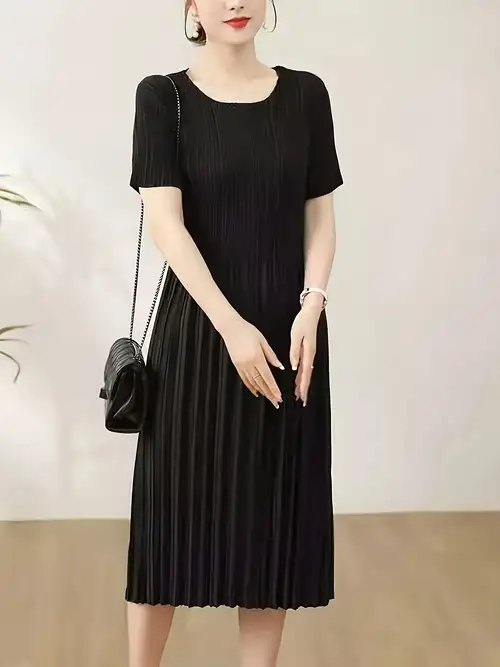 black knee length dress casual Knee-Length Little Black Dresses