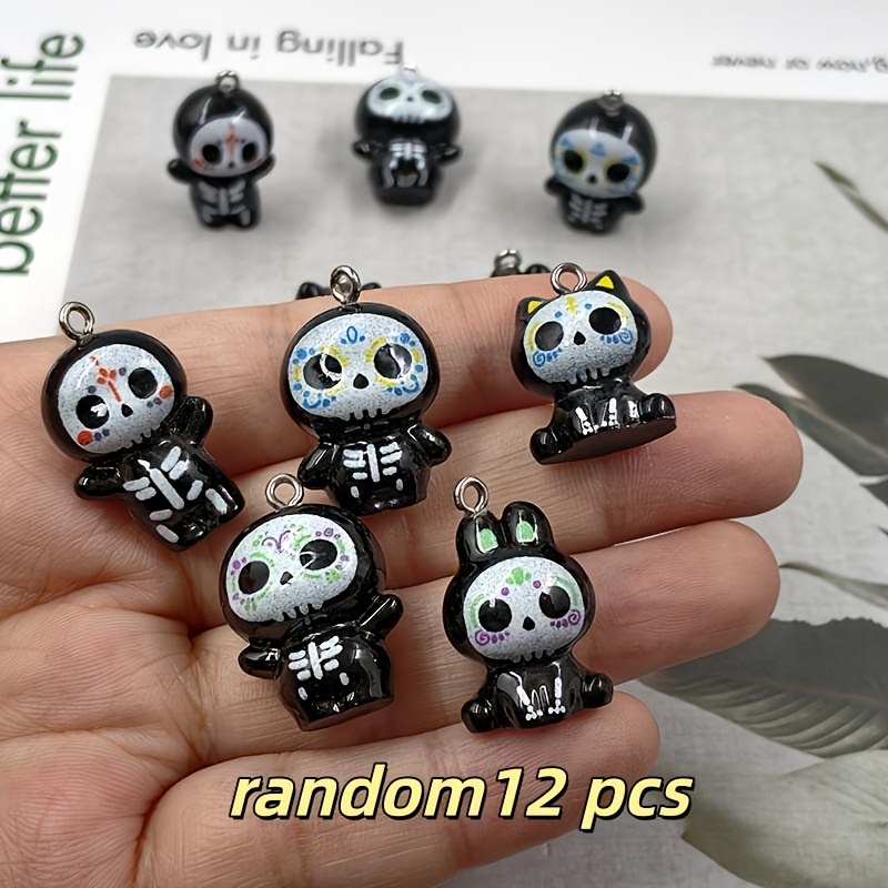 TEMU 12 breloques aléatoires de crânes de squelettes d'animaux mignons, accessoires pour la fabrication de bijoux, pendentifs de crâne noir en résine