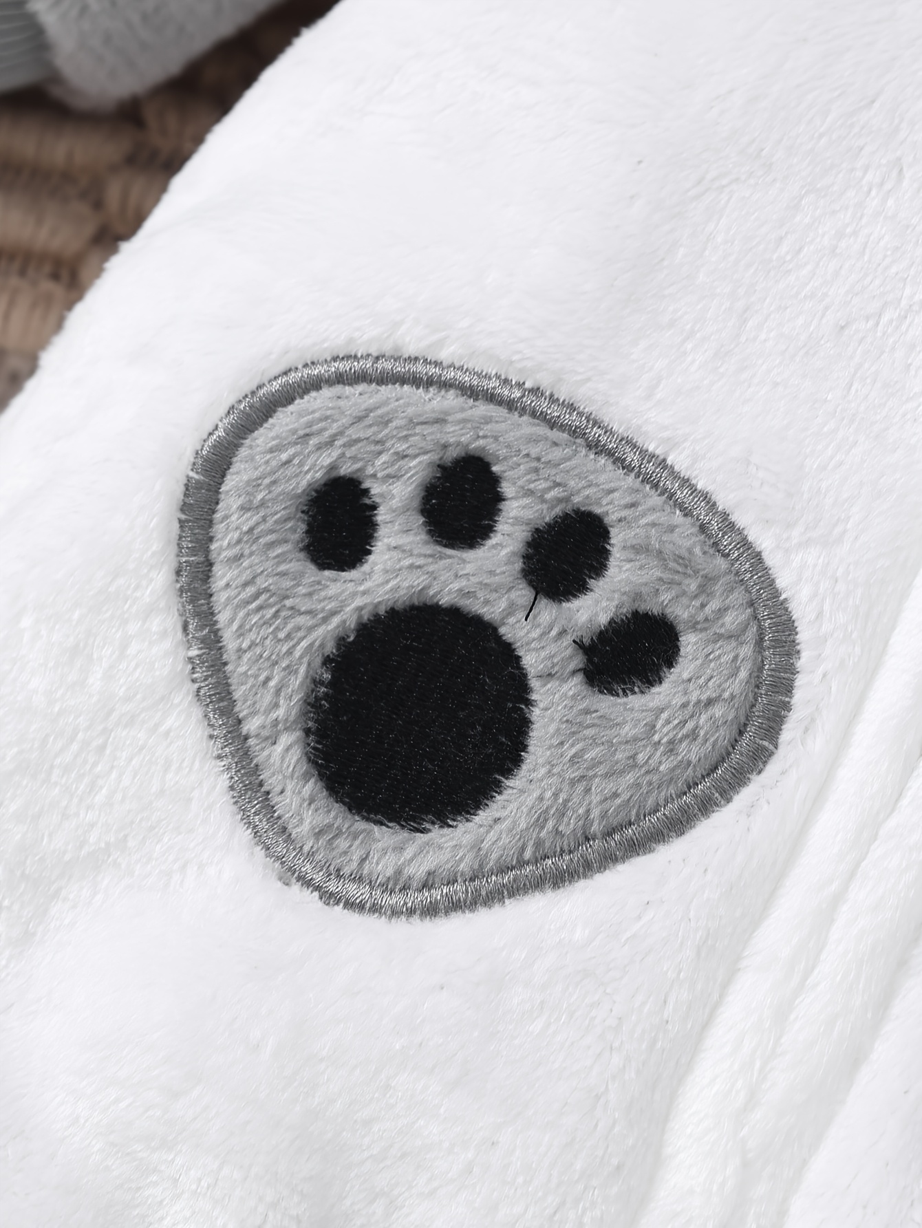 D997d3d8 005b 49c5 Bd09 3a2a6bebdf17