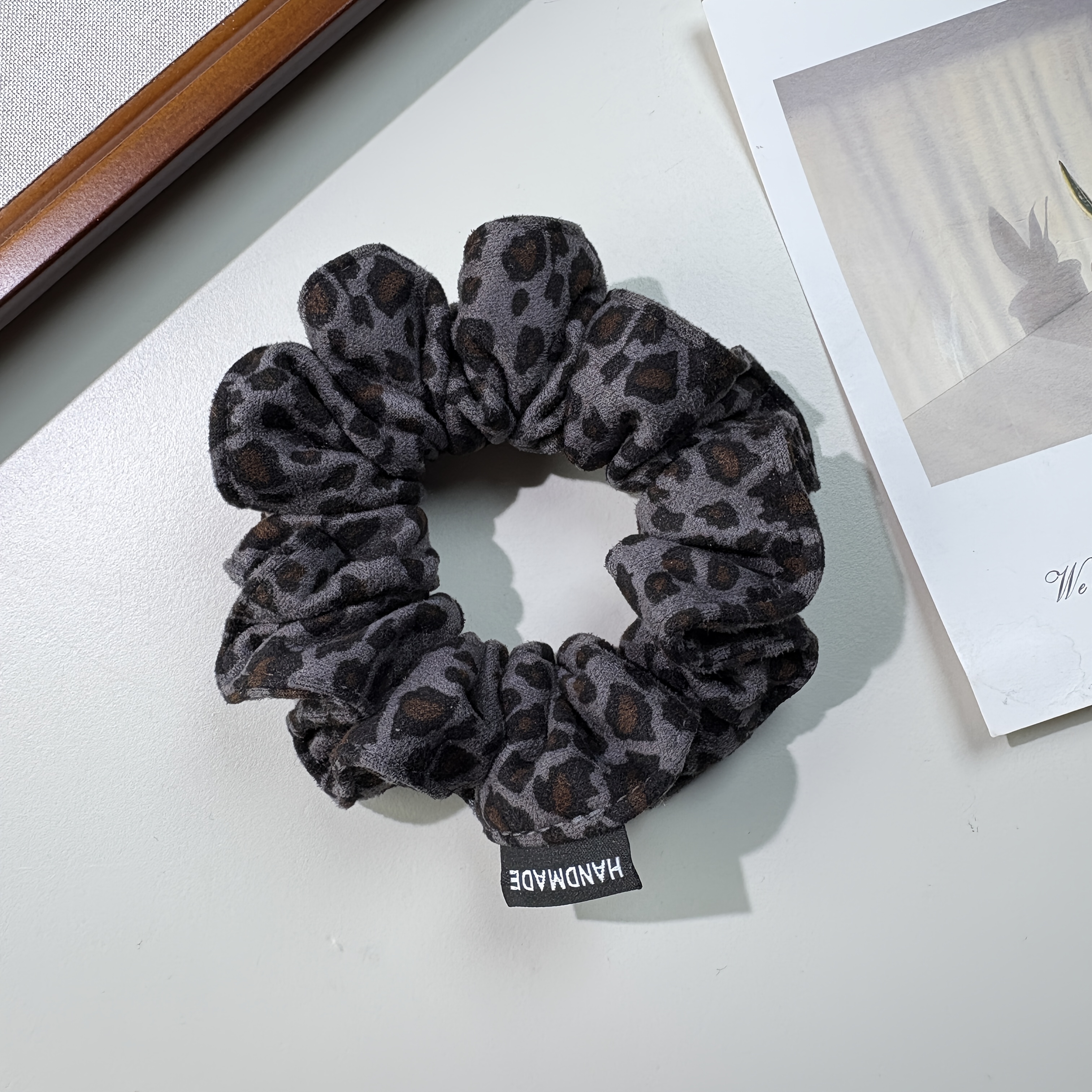 TEMU Paquete de 1 coletero estampado de leopardo de calidad y , scrunchie de elasticidad para recogido