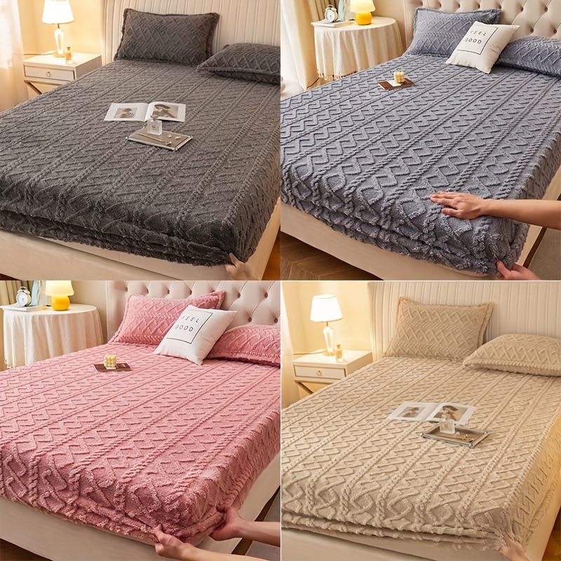 

1pc Bed , Striped Pattern, Thickened , , Polyester , , No , , 200-250g , Bed Height ≤ , For , Dorm, Use