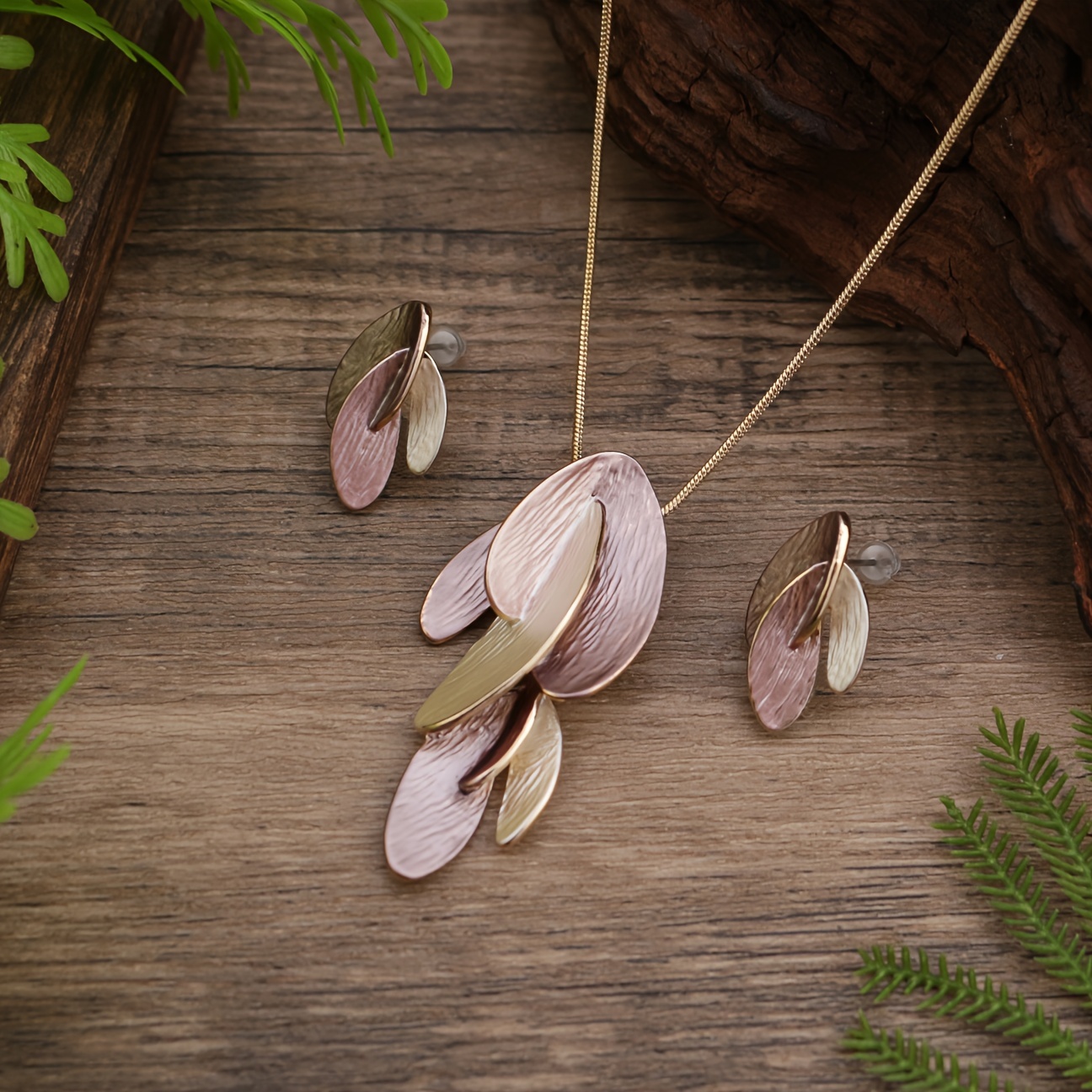 TEMU 3pcs Set Of Creative Enamel Cactus-shaped Exquisite Pendant Necklace And Earrings Women's Jewelry Set, Very Suitable For Vacation And Daily