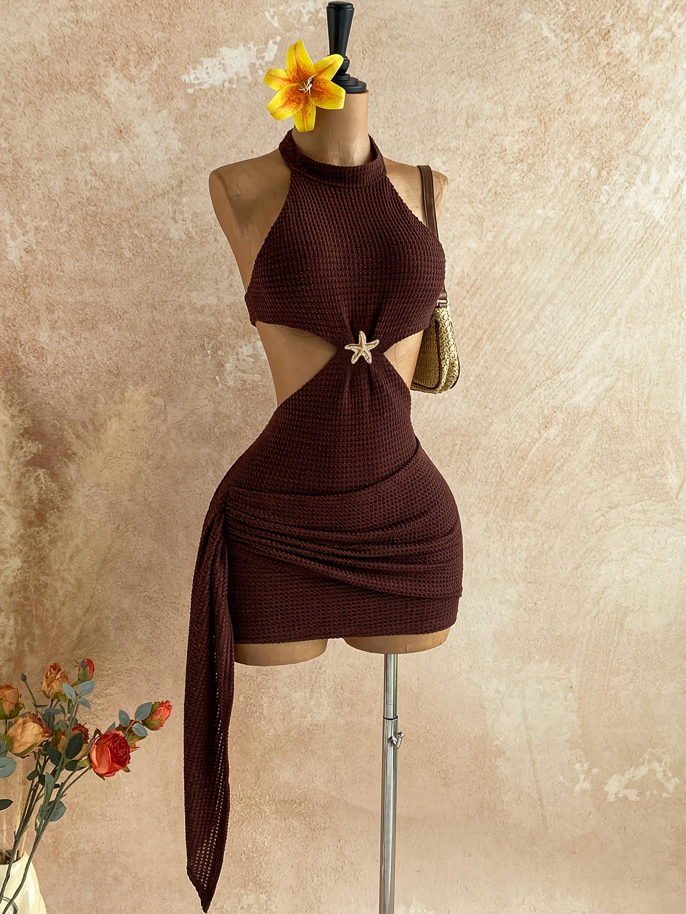 Women's Dress, Spring Summer Dress with Back Cutout, Unique and Trendy  Skirt, Hot Women's Clothing, Bodycon Fitted 1pc Outfit, Mini Dress, Casual  and Formal Dress, Elegant Classic Ladies' Holiday ...