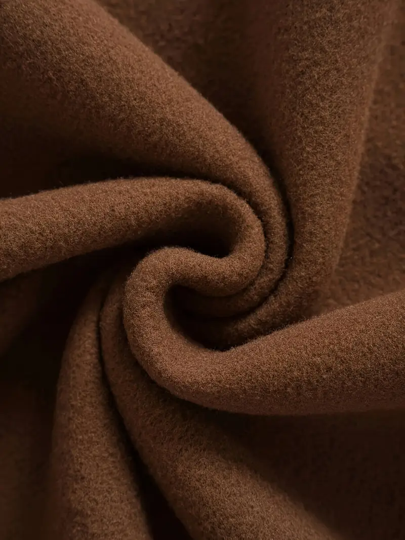 pull femme à col rond imprimé canard cartoon - sweatshirt décontracté chaud pour lhiver, manches longues marron , lavable en machine, coupe regular confort , vêtement de loisir durable, design ludique, tissu confortable, alternative au hoodie, style streetwear Détails du produit 3