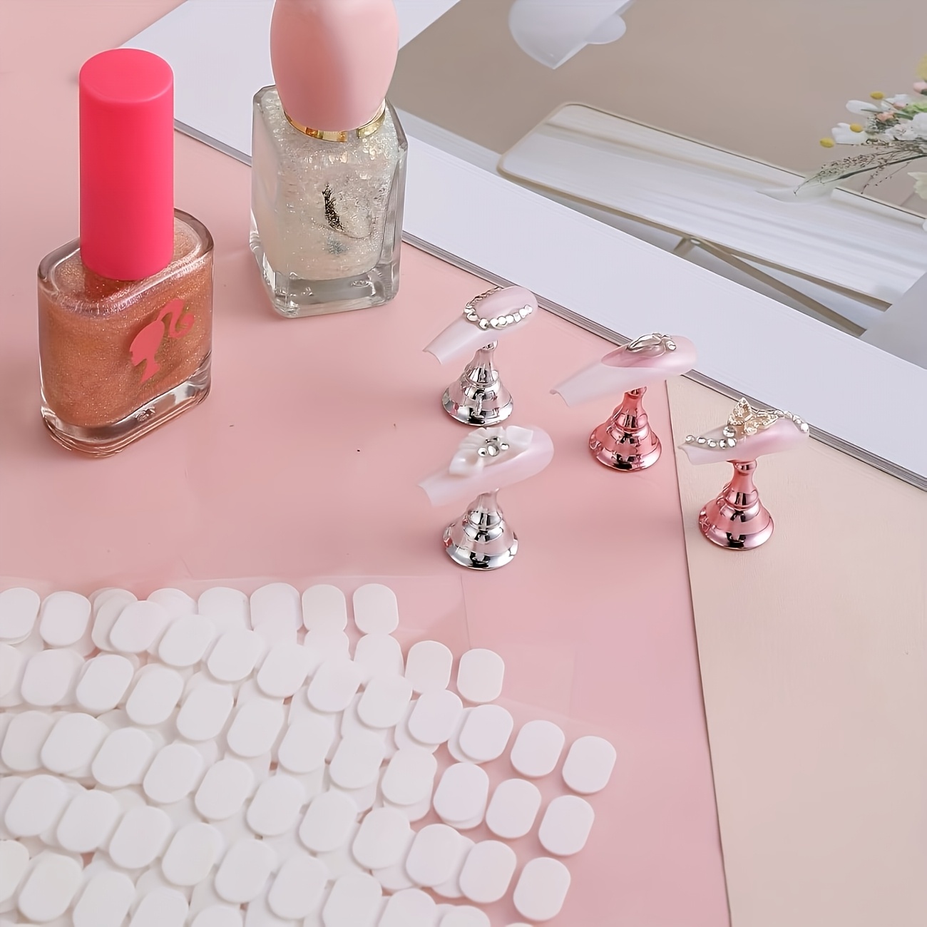 Transparent Adhesive Dots for Nail Art