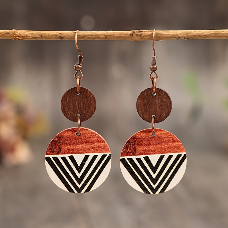 A Pair Of Vintage Bohemian Style Round Printed Pattern Wooden Earrings