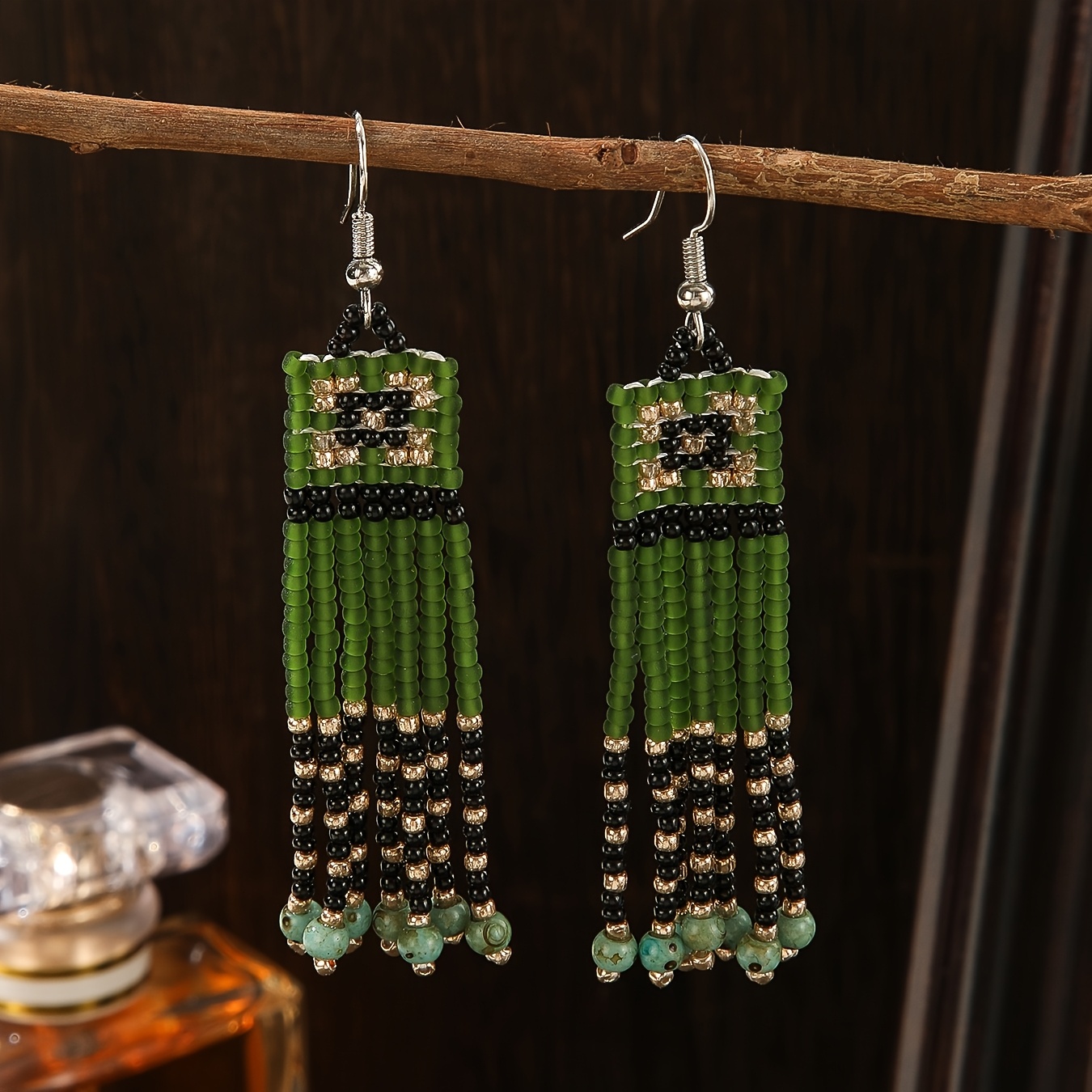 E-shop SOUL BEADING Damenmode Hängende Böhmische Perlen Quasten Ohrringe, Vintage Stil Original Tribal Ethnische Stil Grüne Geometrische Quadratische