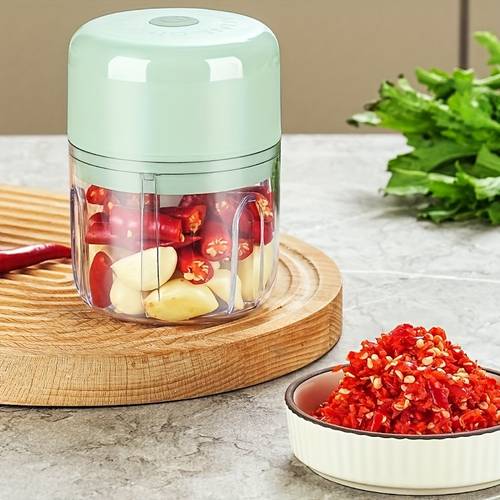multifunctional vegetable chopper and garlic press