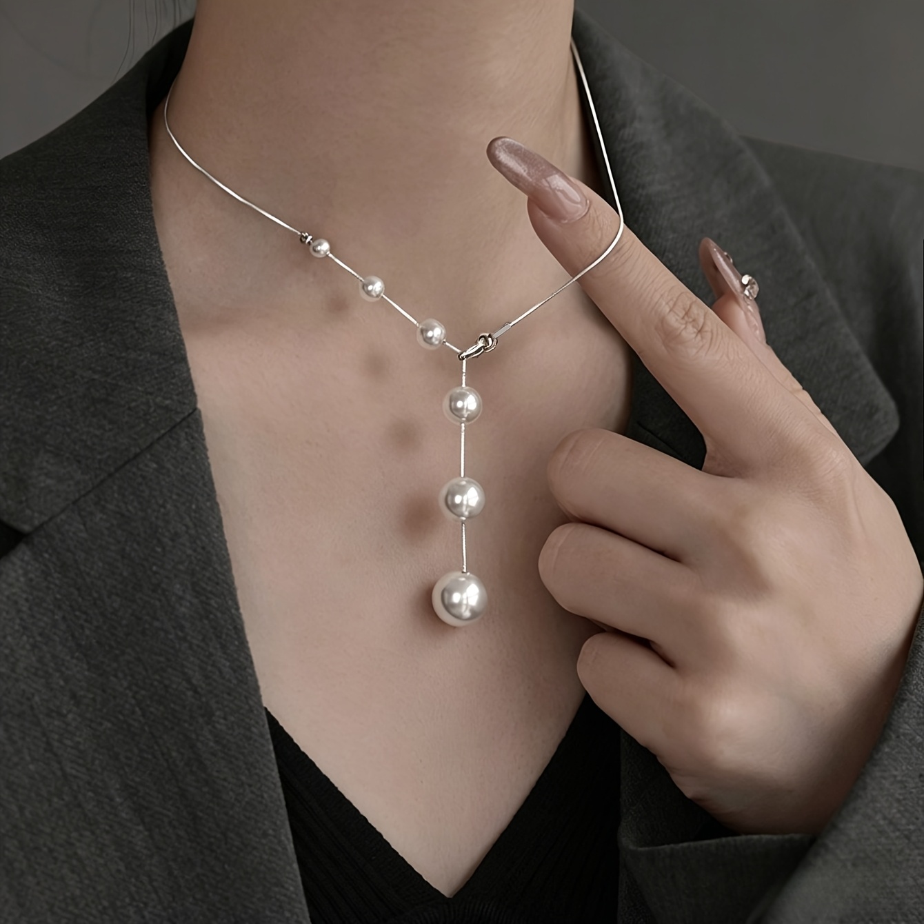 TEMU Collier d'étoile argenté pour femme, chaîne de col de Y unisexe, éblouissant et confortable à , polyvalent et simple mais élégant, convient pour