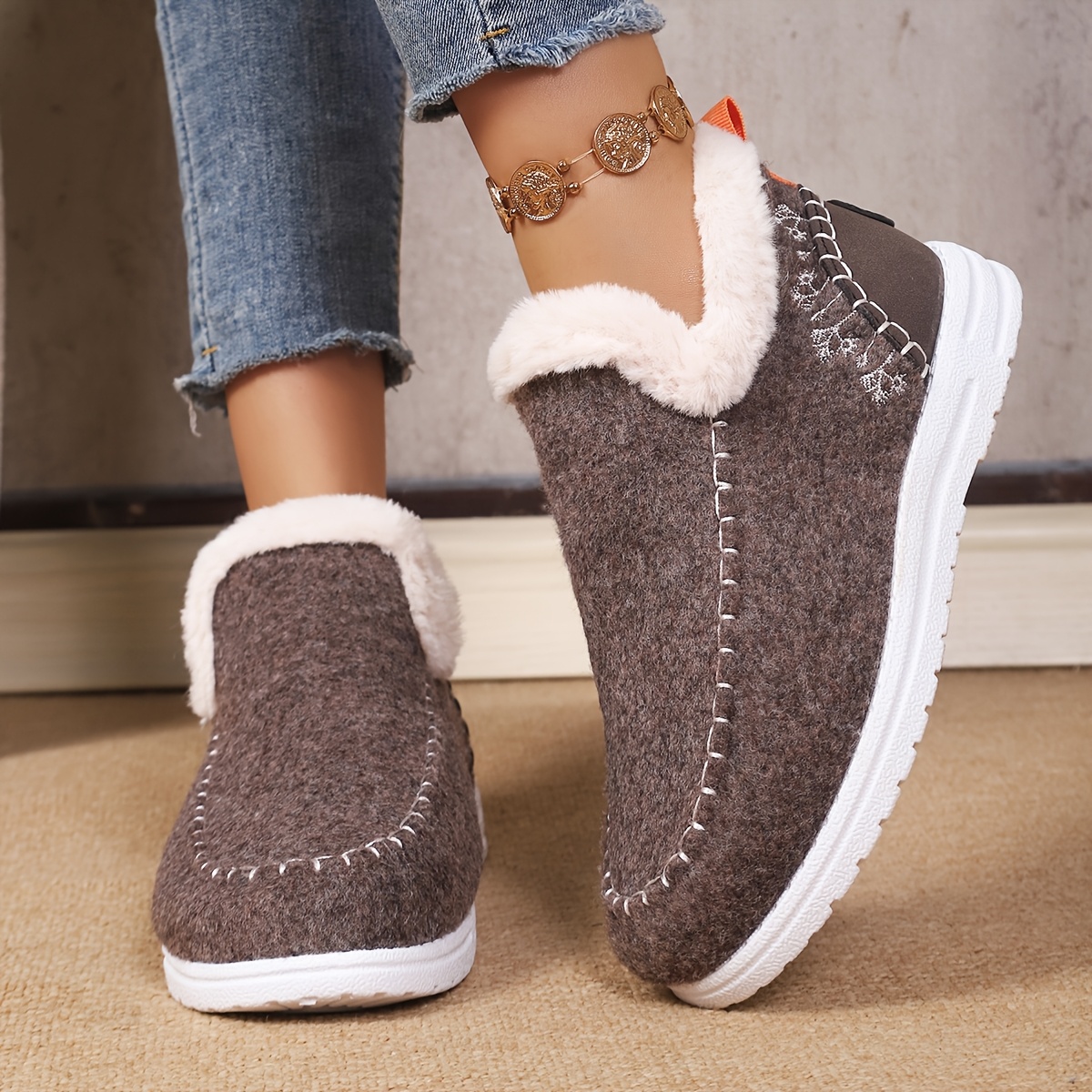 Vintage Tweed Patchwork Plush V-Neck Boots