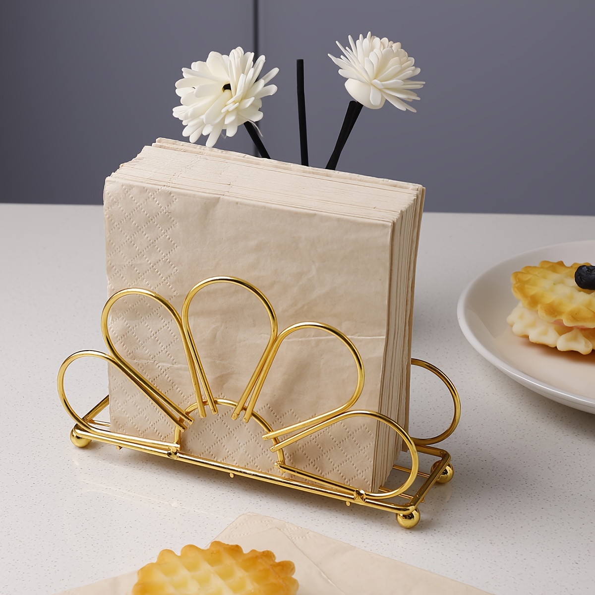 

Elegant -shaped Cast Iron Tissue Holder - Vertical Napkin Dispenser For Kitchen & Dining Room