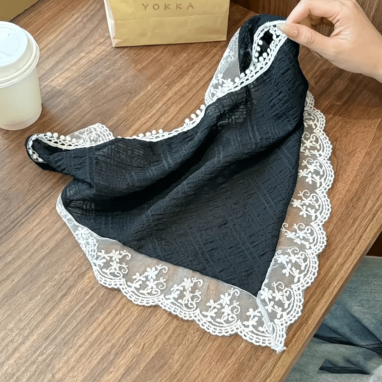 TEMU 1pc Black Lace Headscarf Women's Holiday Picnic Atmosphere Triangle Scarf French Retro Headscarf, Spring And Summer Travel Photo Versatile