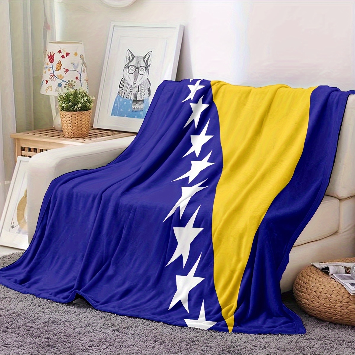 

1pc Contemporary Bosnia And Herzegovina Flag Throw Blanket - Soft Flannel Knit, , Machine Washable, Polyester, 250-300gsm, Ideal For Home Decor, Travel, Office, Pets