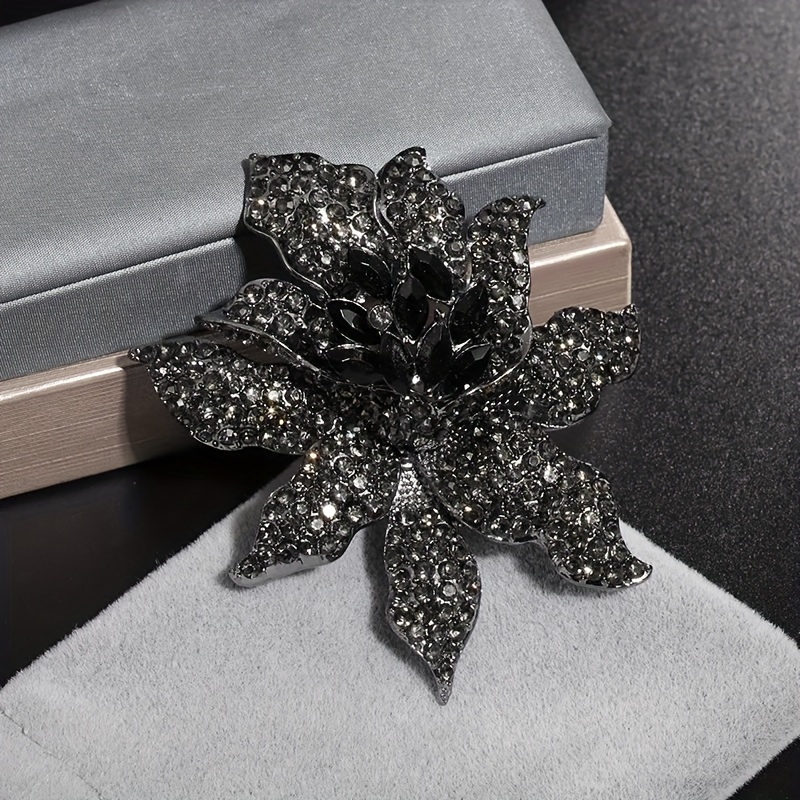 

1 Elegant Black Floral Brooch , Suitable For Men And Women, For Wedding And Dress Corsage Accessories