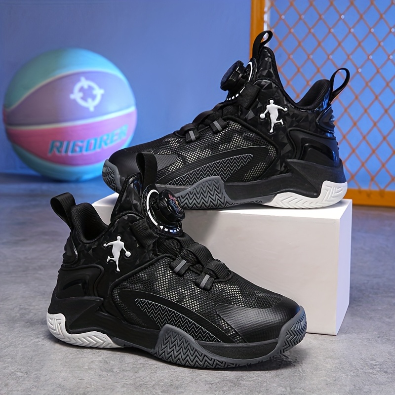 The Swift Wind X Basketball Shoes for Kids Combine 'Speed Aesthetics' with 'Hardcore '—Featuring a 3D Supportive Collar to Safeguard The Ankles, And a High-Elastic Cushioning Midsole to Enhance Jumping Power; Breathable Mesh Paired with Glow-In-The