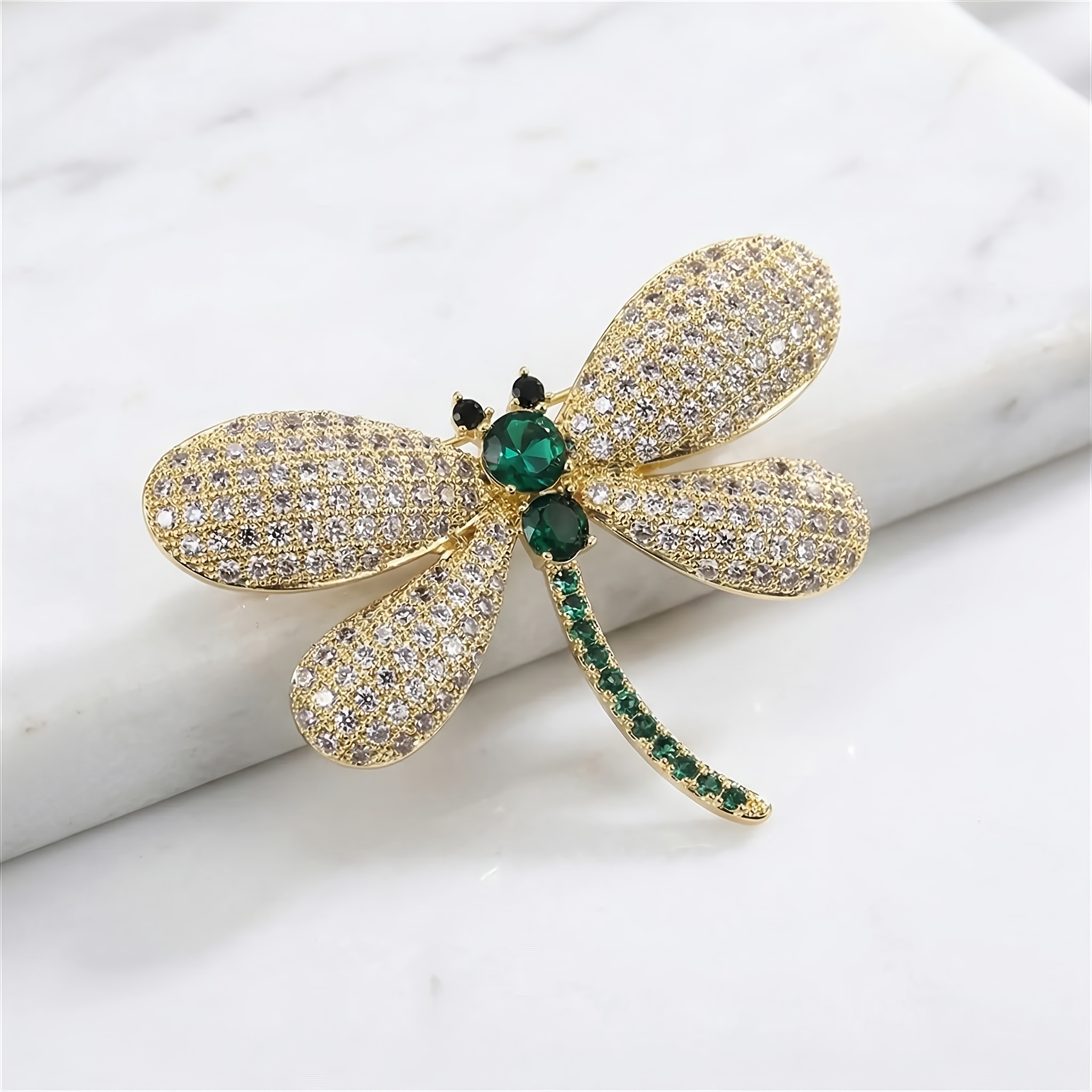 Image of High End Exquisite Sparkling Rhinestone Dragonfly Brooch, Luxurious Niche Suit Chest , Pin Collar Needle, Anti Glare Accessory