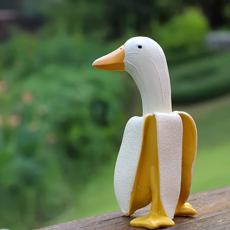 

Banana Duck Statue, Cute Resin Room Decor, Weather Resistant Duck Figurine Sculpture, Home Decorative, Bedroom Decor, Ornament For Indoor Outdoor Home Office Garden Yard, Holiday Gift