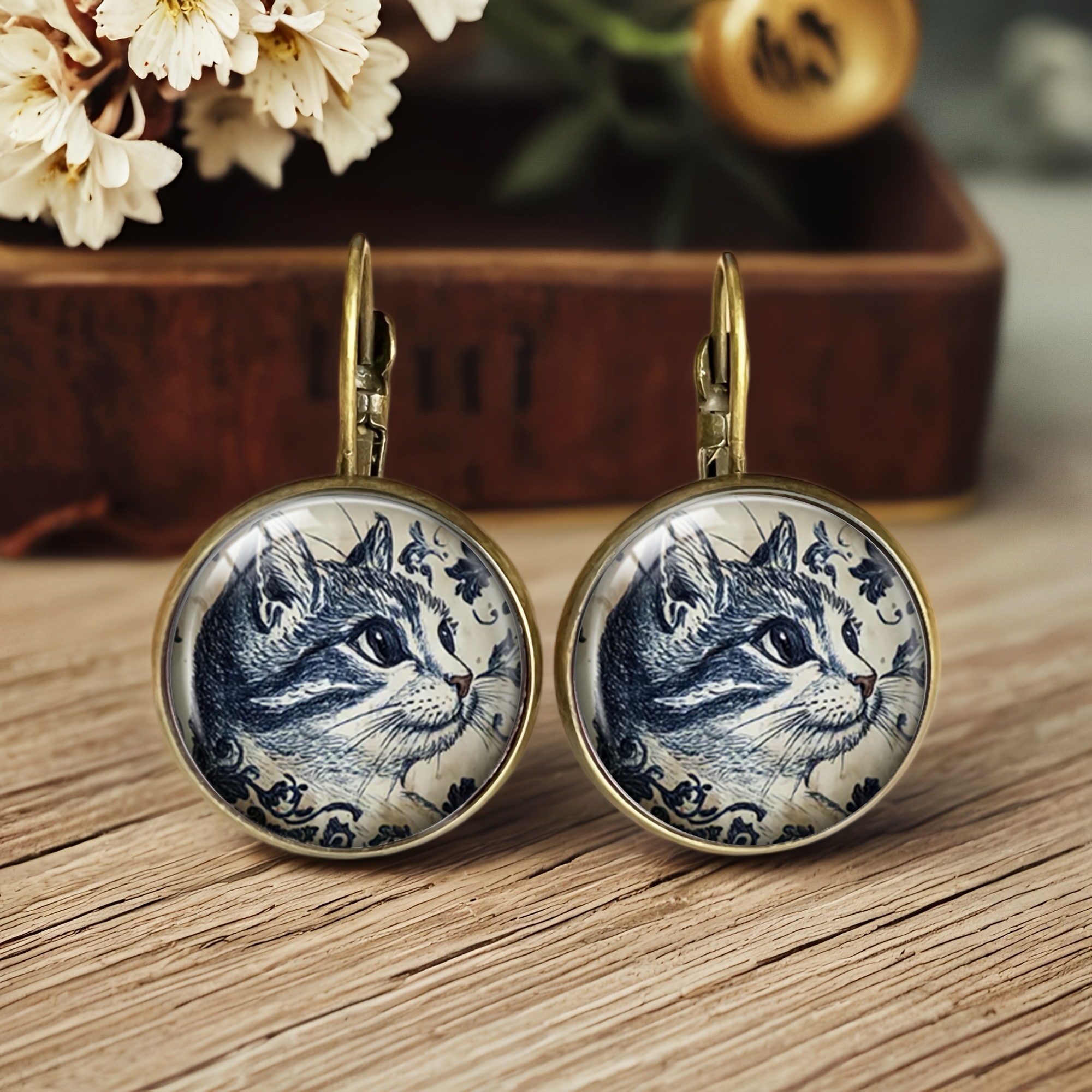 TEMU Une paire de boucles d'oreilles pendantes rondes vintage minimalistes à motif chat, parfaites pour un port et un cadeau délicat et créatif