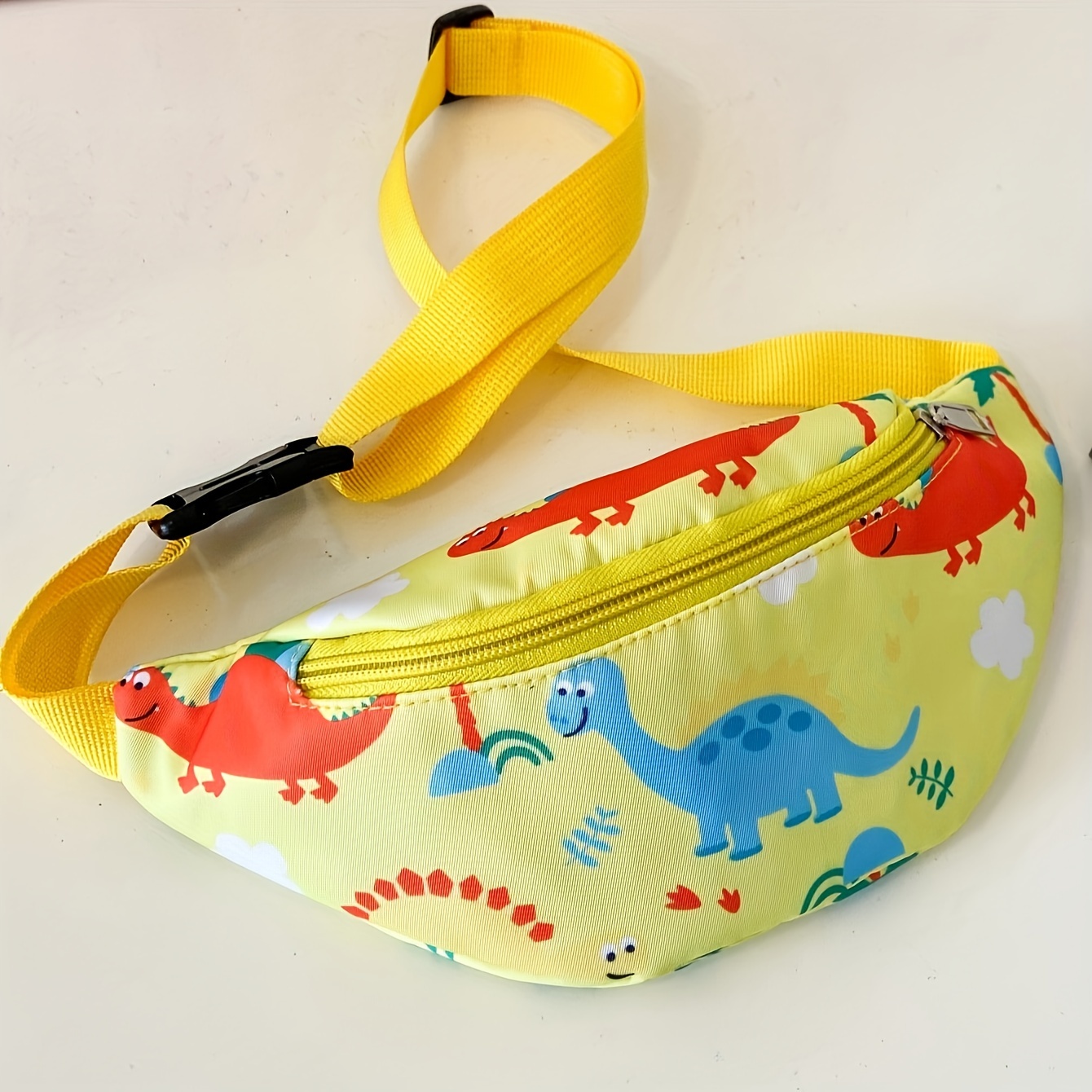 *&#39; Cute Dinosaur Nylon Crossbody Bag - Adjustable Strap, Lightweight &amp; Zip Closure for Everyday Use