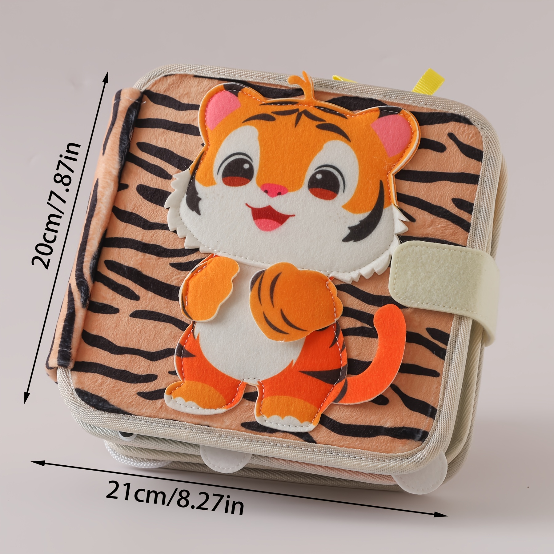 Tiger Cloth Book - Vibrant Colors, Features a Variety of Engaging Activities And Fun Animal Illustrations, Helps Develop 'S Motor Skills And Cognitive Abilities, Made of Tear-Resistant Felt, a Quiet Book for Early Education And Play