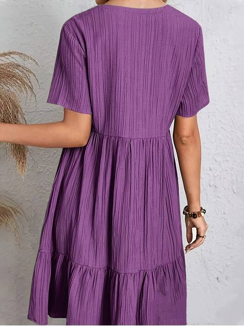 elegantes stilvolles damenkleid im nahöstlichen stil mit v-ausschnitt, einfarbig, kurzärmelig, lockere passform, freizeitkleid